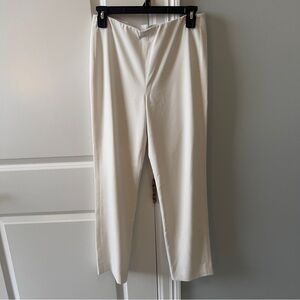 Women’s white Pants